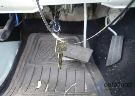 1985 Chevrolet K10 из США, поврежденный, VIN 1GCEK14H9FF397333